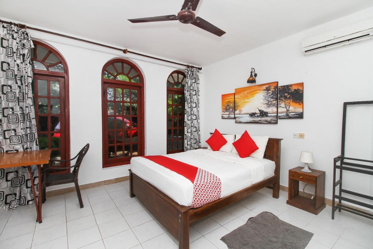 Oyo 459 Barasti Beach Resort Kalutara Exterior foto